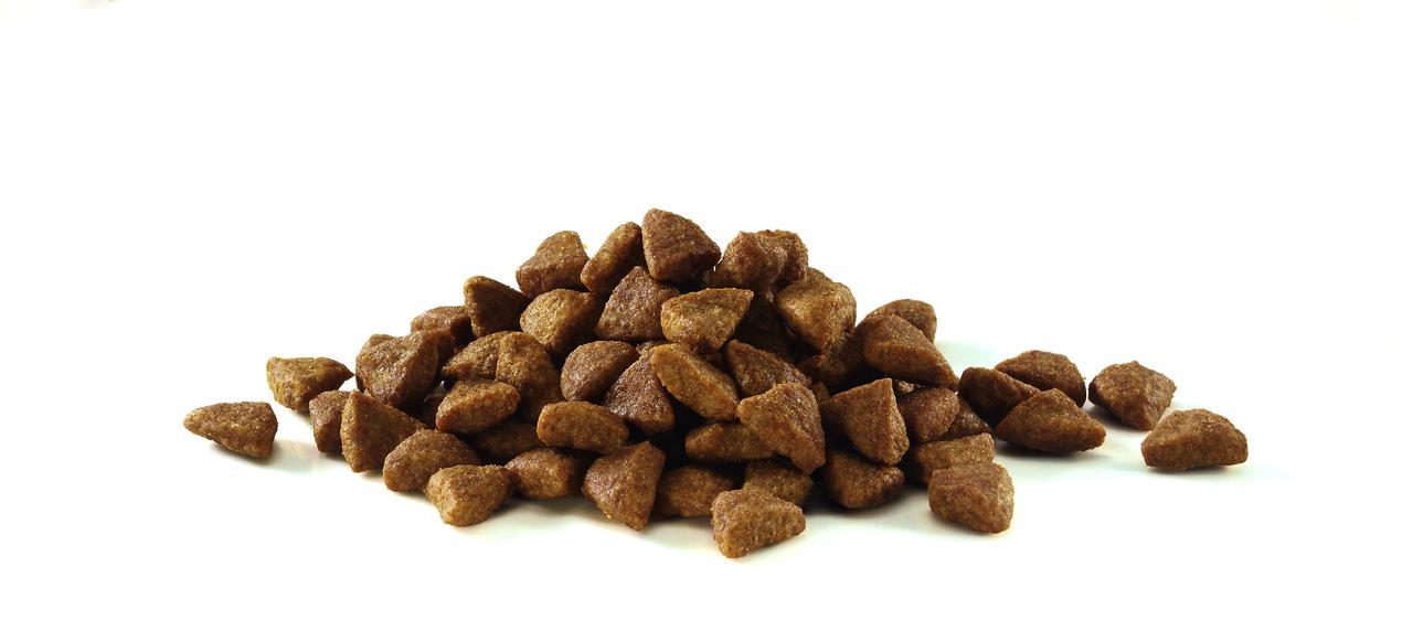 Сухий корм для стерилізованих котів Purina One Sterilcat з лососем та пшеницею 800 г (7613032756659) - фото 3 Сухий корм для стерилізованих котів Purina One Sterilcat з лососем та пшеницею 800 г (7613032756659) - фото 3