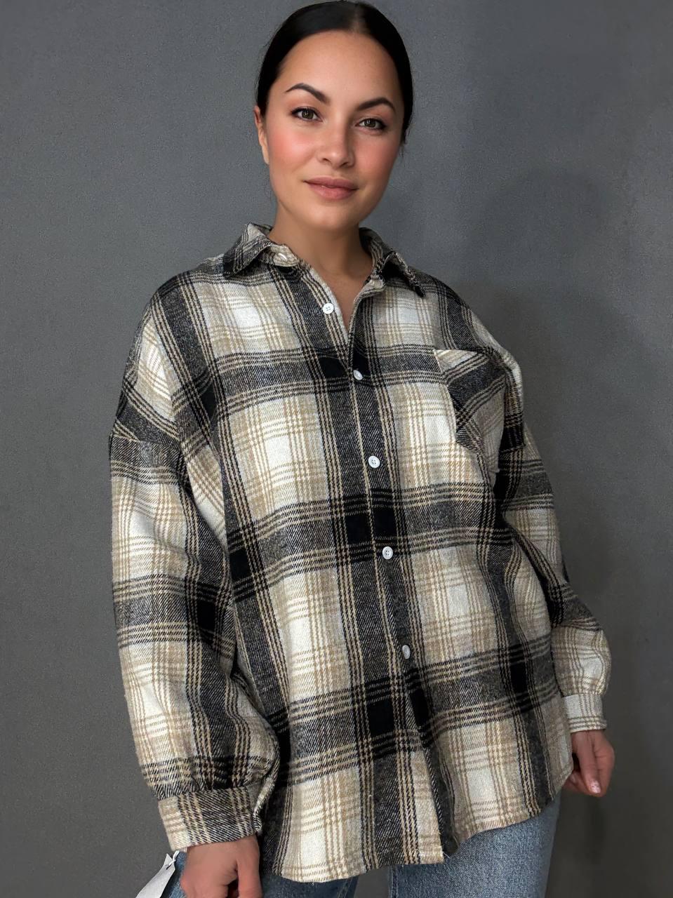 Сорочка жіноча A-N 211 картата оверсайз в клітинку тепла байкова кишеня OS Темно-бежевий (2954) - фото 5 Сорочка жіноча A-N 211 картата оверсайз в клітинку тепла байкова кишеня OS Темно-бежевий (2954) - фото 5
