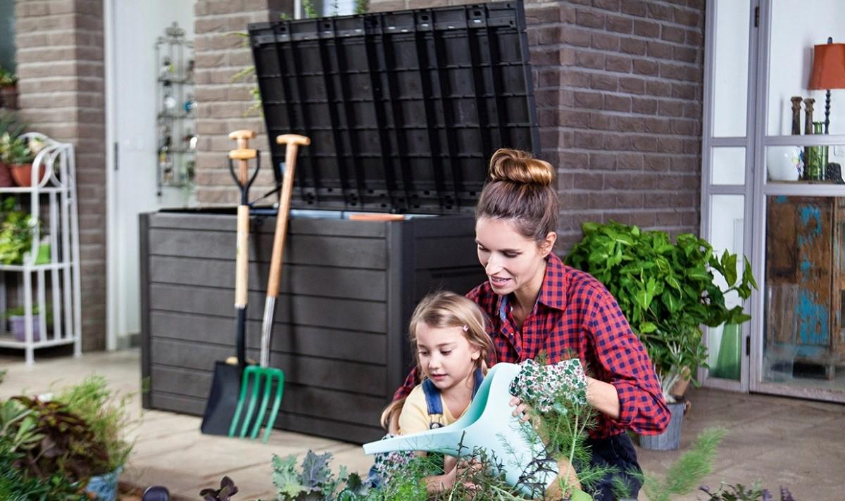 Садова скриня для зберігання Keter Ontario 870 л Коричневий (235689) - фото 5 Садова скриня для зберігання Keter Ontario 870 л Коричневий (235689) - фото 5