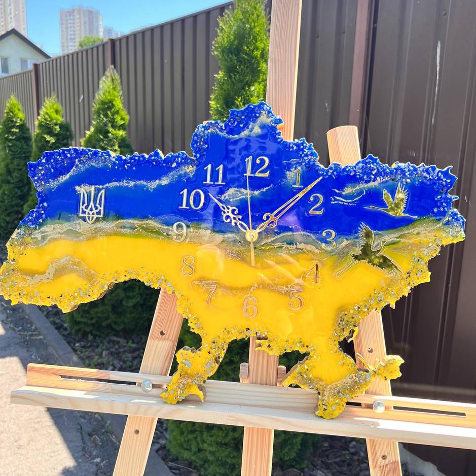 Годинник настінний з епоксидної смоли Карта України 60x40 см
