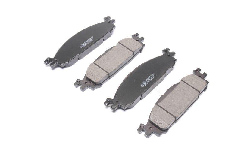Тормозные колодки дисковые Sangsin Ford explorer 15-передние (SP1711)
