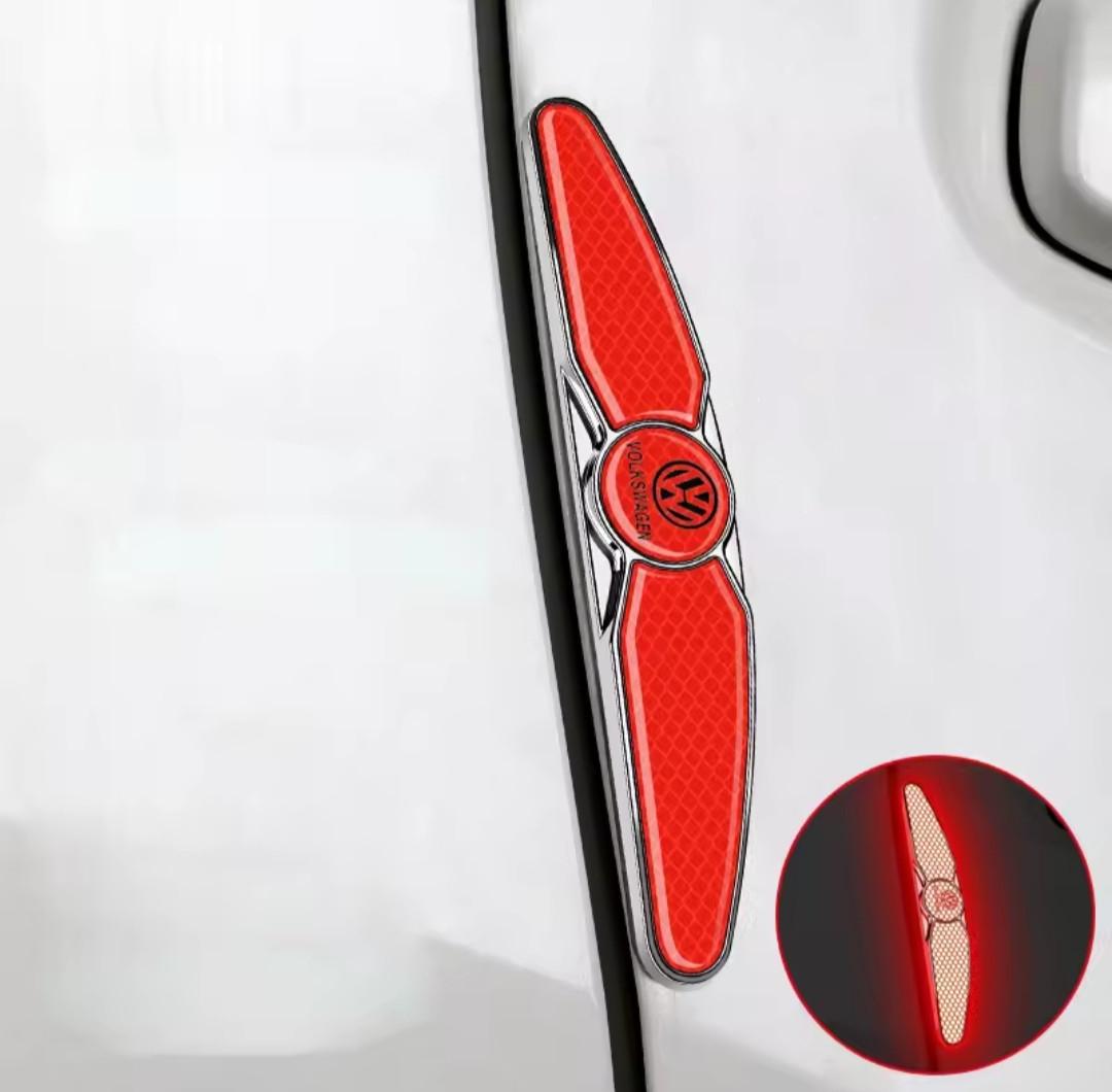 Накладки-катафоты на двери автомобиля с логотипом Toyota от царапин и вмятин Красный карбон (2402367314) - фото 2 Накладки-катафоты на двери автомобиля с логотипом Toyota от царапин и вмятин Красный карбон (2402367314) - фото 2