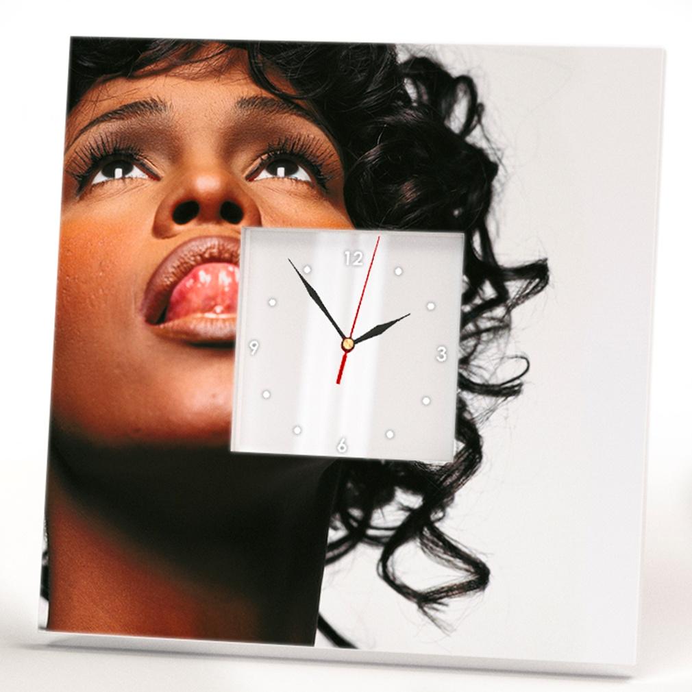 Часы настенные Whitney Houston 260x260 мм (C00954)