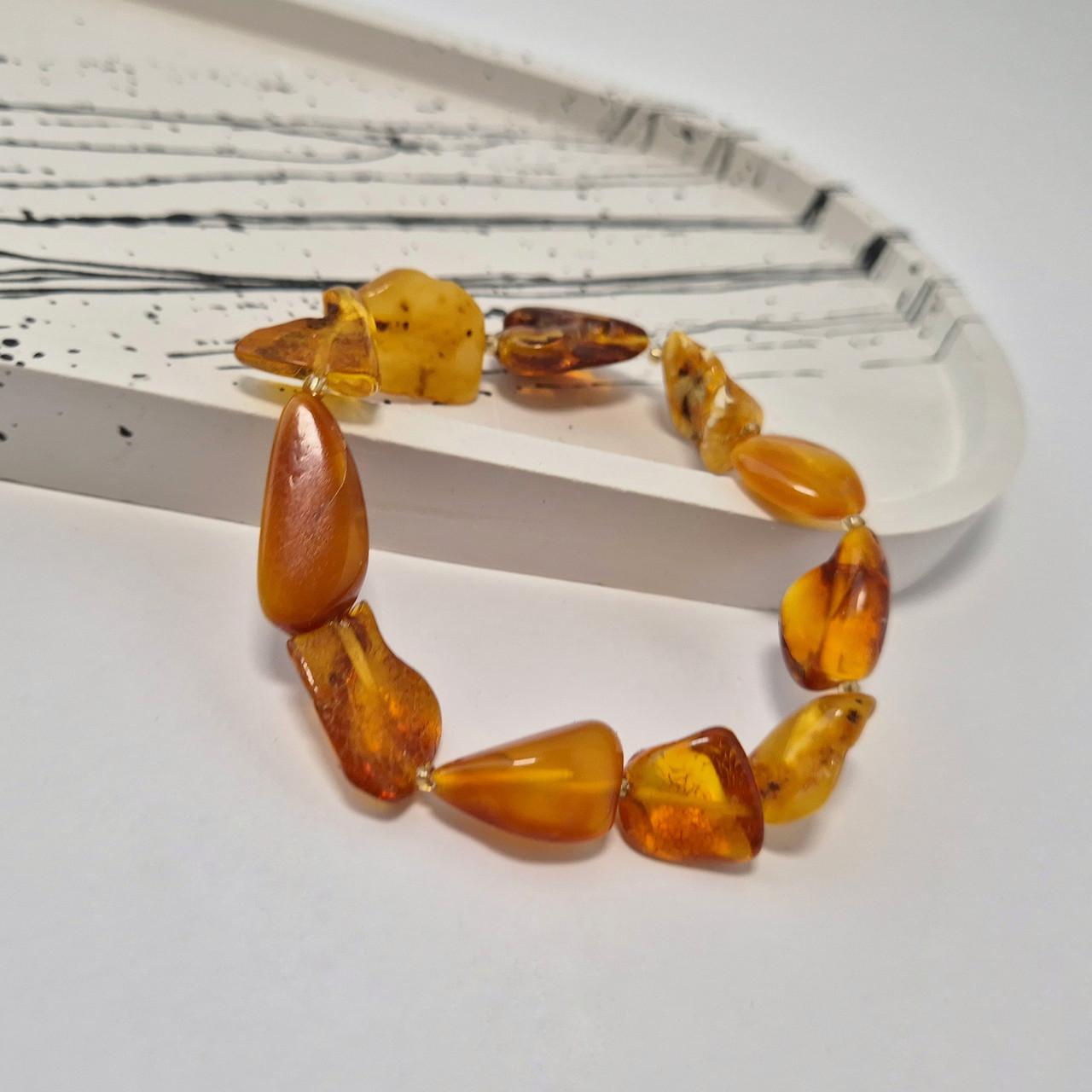 Браслет из натурального янтаря лечебный необработанный 19-22 см Медовый (бр19/150кор кр) Браслет из натурального янтаря лечебный необработанный 19-22 см Медовый (бр19/150кор кр)