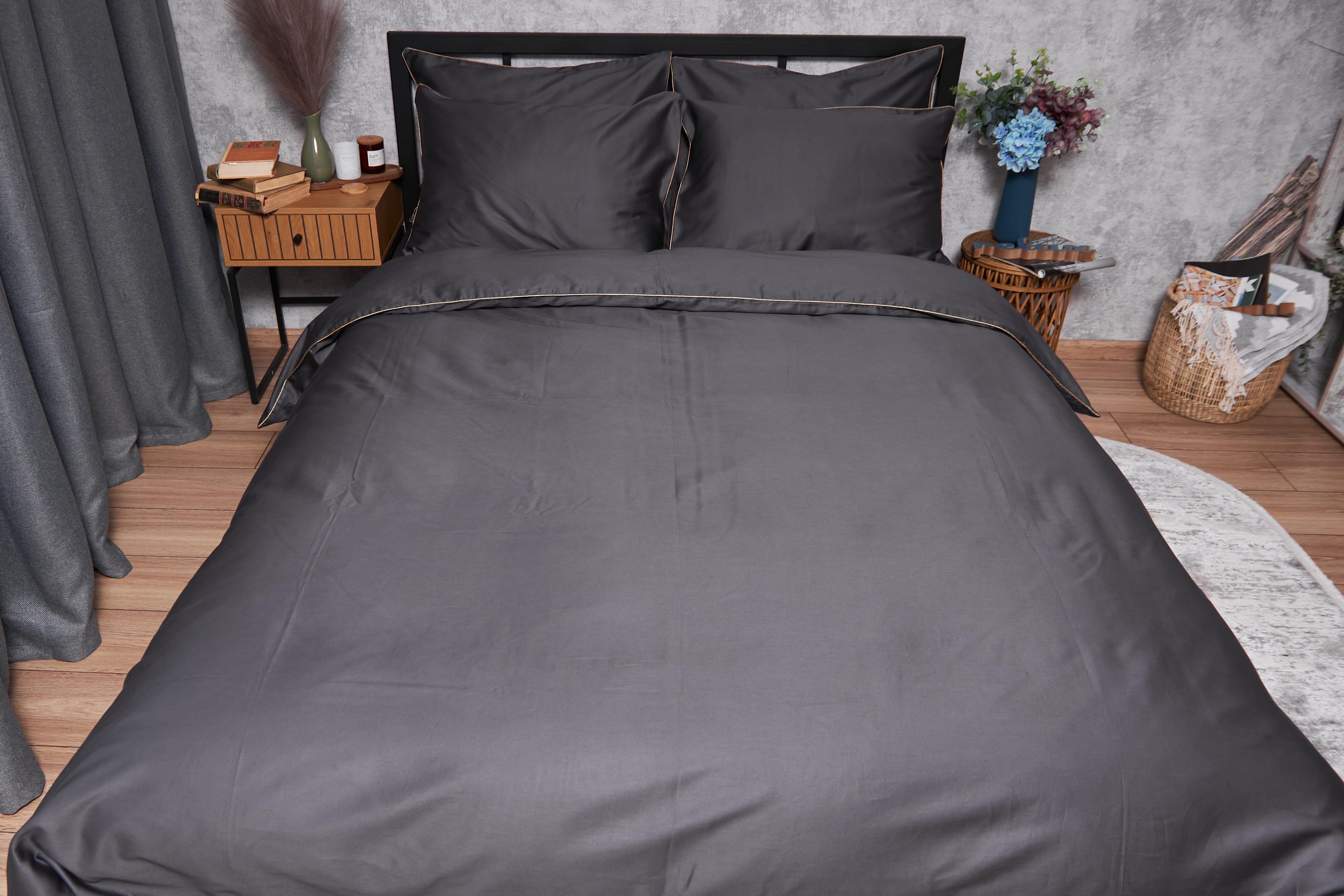 Комплект постільної білизни Moon&Star Satin Premium Gold Corner сімейний 160х220х2 см 50х70 см/4 шт. (MS-820003918) - фото 2 Комплект постільної білизни Moon&Star Satin Premium Gold Corner сімейний 160х220х2 см 50х70 см/4 шт. (MS-820003918) - фото 2