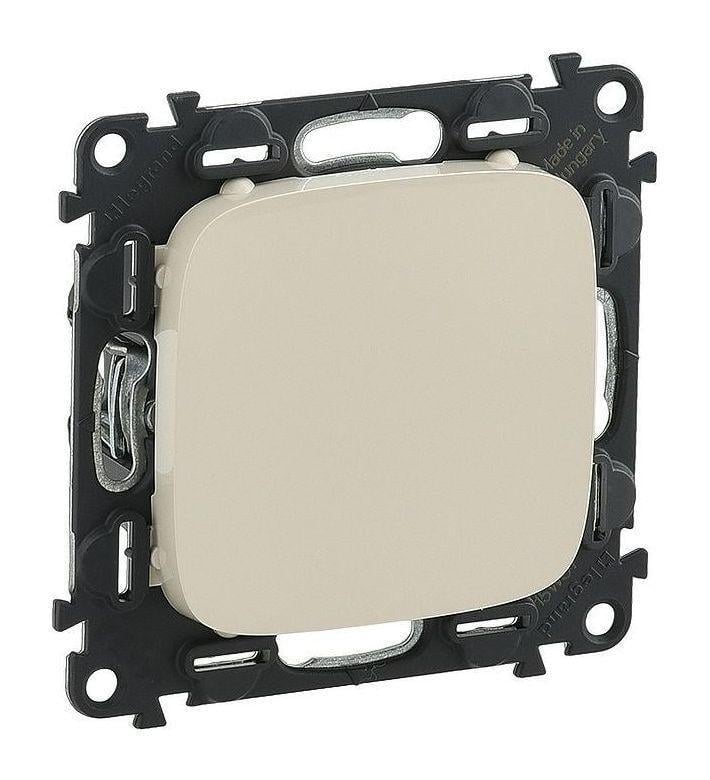 Заглушка LeGrand Valena Allure Айворі (ERC-755186) Заглушка LeGrand Valena Allure Айворі (ERC-755186)
