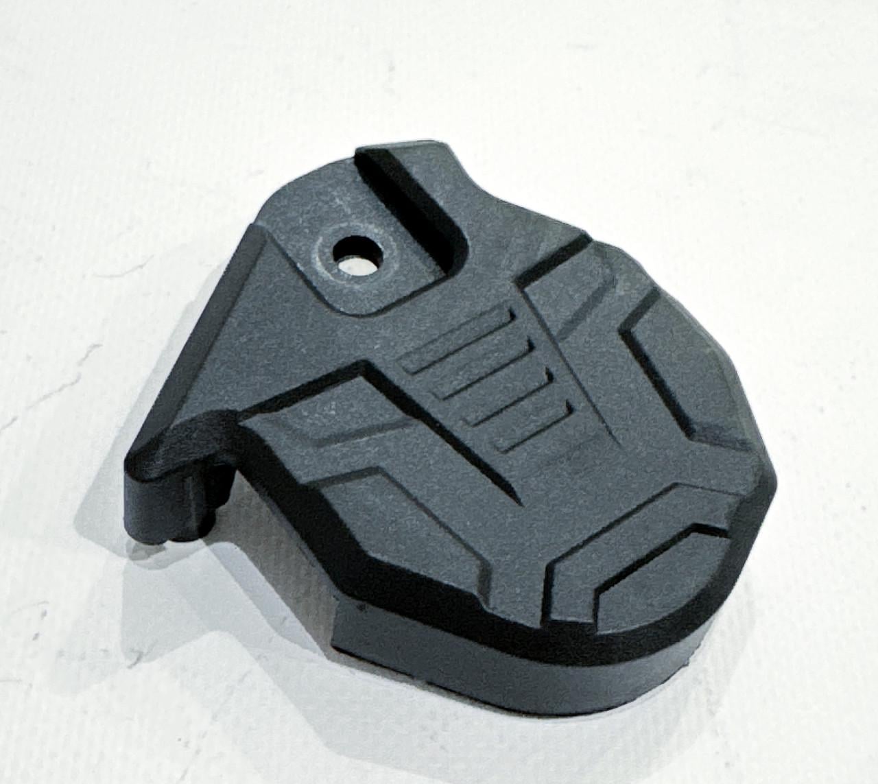 Кришка бічна для акумуляторної мініпилки THO M-8009 (2121485261) Кришка бічна для акумуляторної мініпилки THO M-8009 (2121485261)