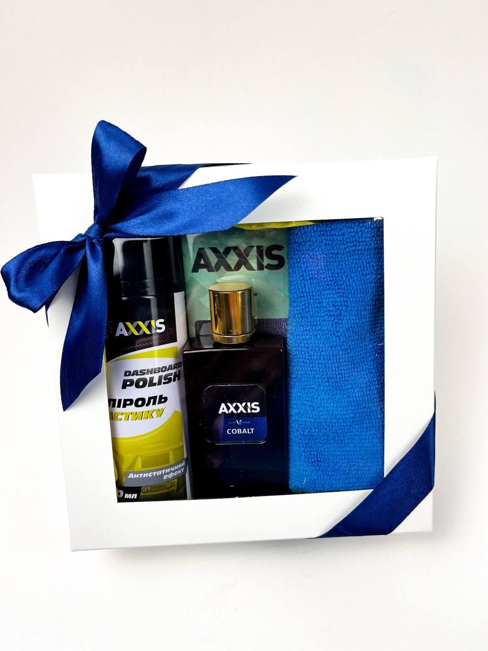 Подарочный набор автокосметики AXXIS Cobalt 4в1 Полироль пластика 200 мл/Парфюмерия/Ароматизатор/Микрофибра (5743-9009) Подарочный набор автокосметики AXXIS Cobalt 4в1 Полироль пластика 200 мл/Парфюмерия/Ароматизатор/Микрофибра (5743-9009)