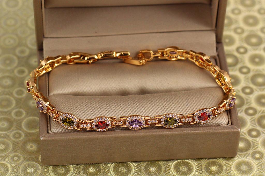 Браслет Xuping Jewelry Мозаика с темными разноцветными камнями 19 см 6 мм Золотистый
