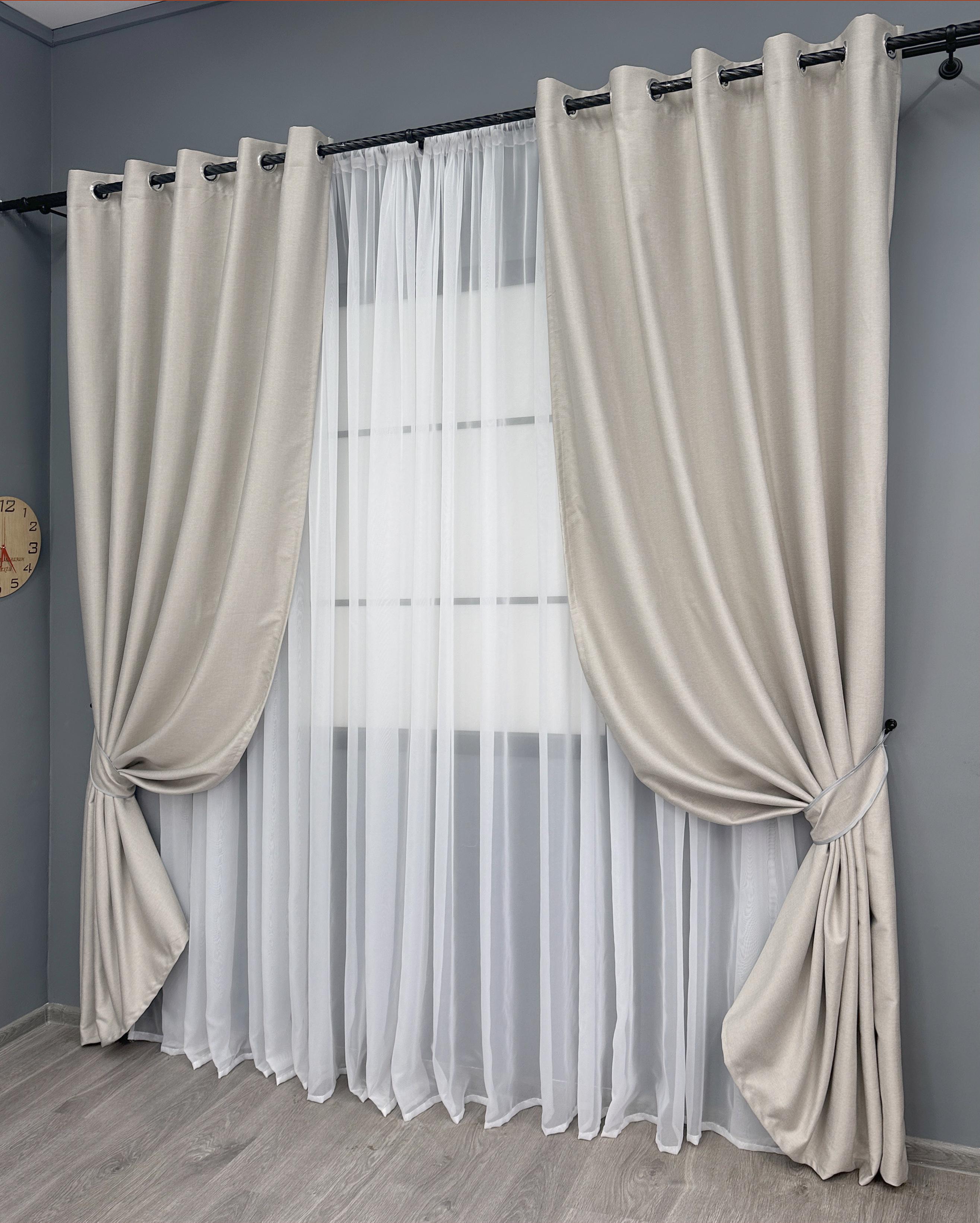 Комплект штор на люверсах VR-Textil Шенил однотонный № 1698ш 150х250 см 2 шт. Дымчато-белый (37-0248) - фото 2 Комплект штор на люверсах VR-Textil Шенил однотонный № 1698ш 150х250 см 2 шт. Дымчато-белый (37-0248) - фото 2