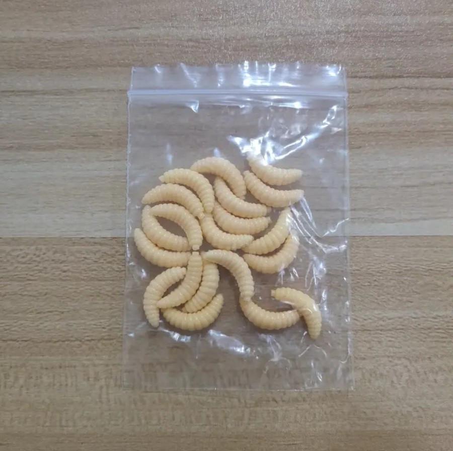 Реалістичні опариші личинки для Хелловіна та вечірок 20 шт. (2733446283)