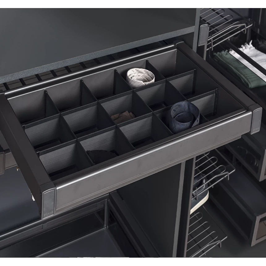 Полиця Starax 700 мм з осередками та бічним кріпленням Антрацит (S-6716-A) - фото 4 Полиця Starax 700 мм з осередками та бічним кріпленням Антрацит (S-6716-A) - фото 4