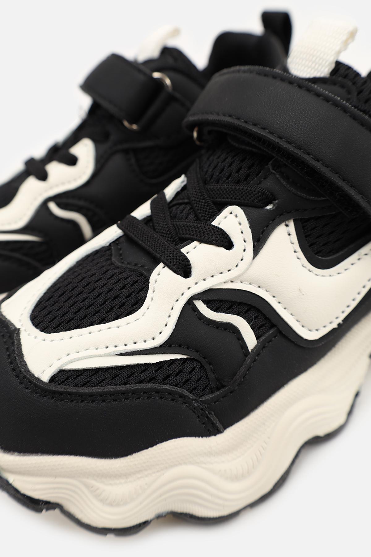 Кроссовки для девочки ЦБ-00273816 на плоской подошве р. 32 Черный (SKT001056265) - фото 4 Кроссовки для девочки ЦБ-00273816 на плоской подошве р. 32 Черный (SKT001056265) - фото 4