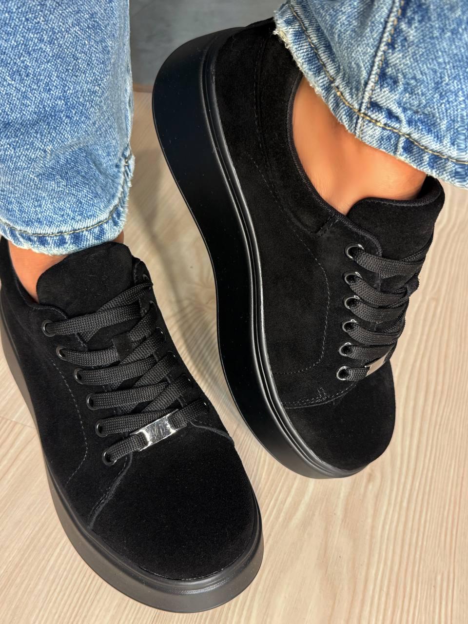 Кеди жіночі Hengji 537-8 замшеві на платформі р. 38 24,5 см Чорний - фото 8 Кеди жіночі Hengji 537-8 замшеві на платформі р. 38 24,5 см Чорний - фото 8