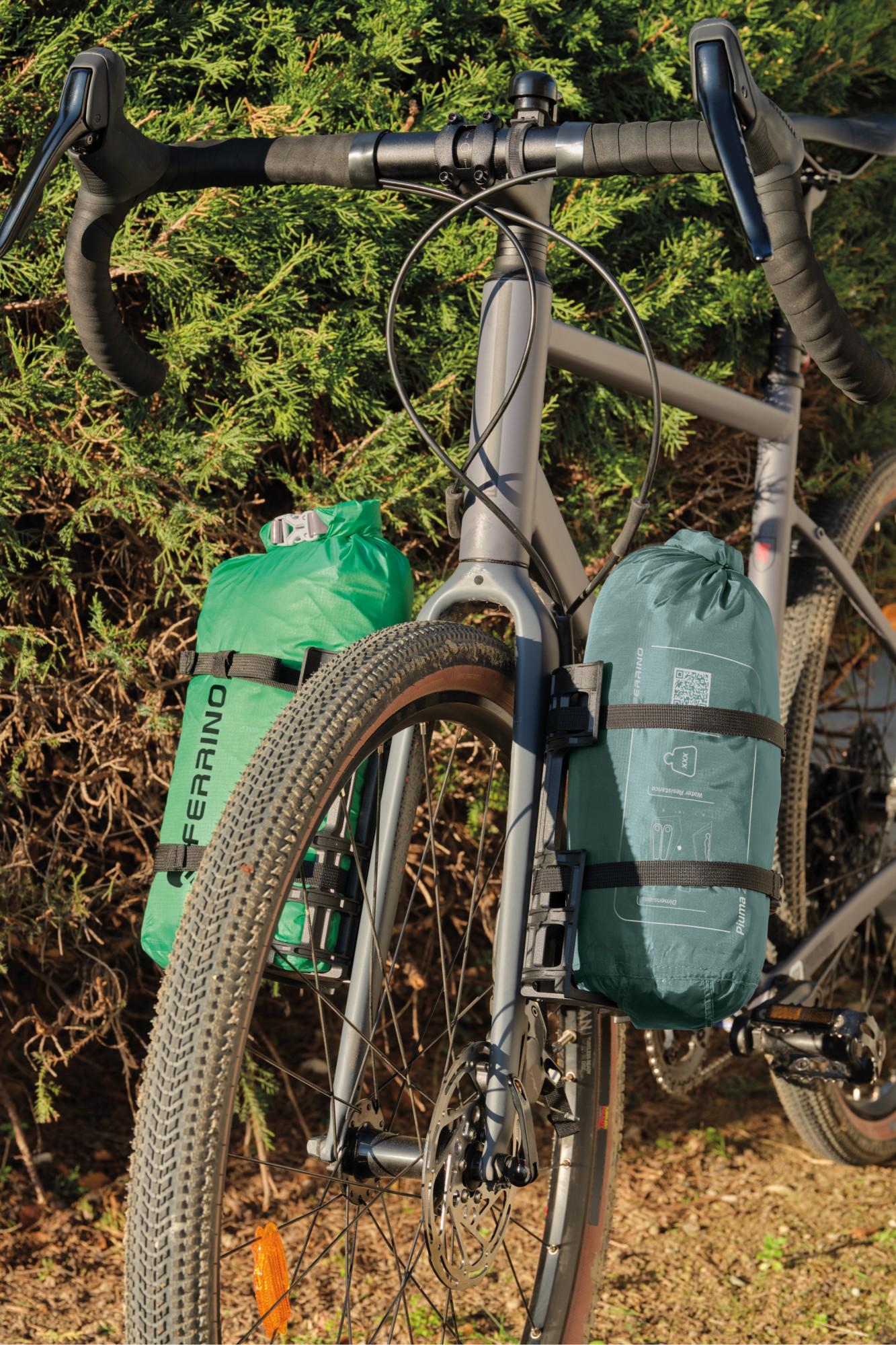 Намет двомісний Ferrino Piuma 2 Blue (931780) - фото 8 Намет двомісний Ferrino Piuma 2 Blue (931780) - фото 8