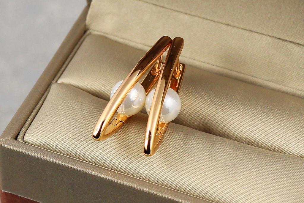 Серьги Xuping Jewelry стрелв с жемчужиной в середине 3,1 см Золотистый (2505255197)