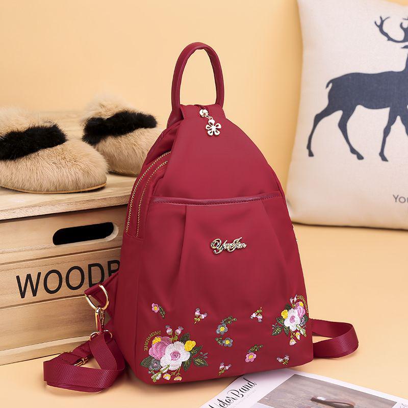 Рюкзак жіночий з вишивкою S Red (id_503)