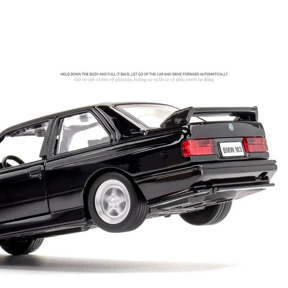 Модель автомобіля BMW M3 E30 1987 1:43 Чорний (2008) - фото 3