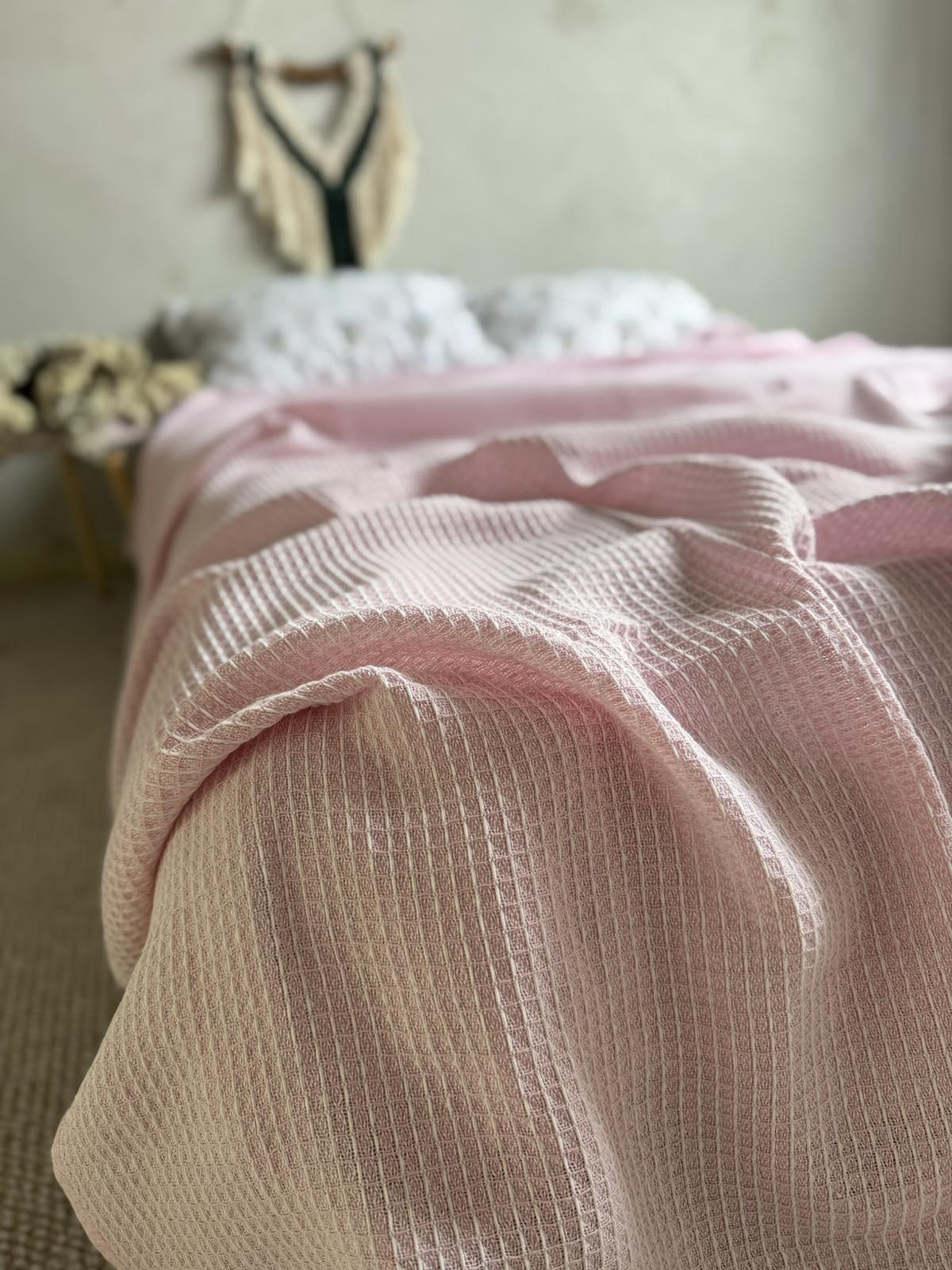 Простирадло вафельне ZEINTEX бавовняне 200х220 см Рожевий (26417913) - фото 3 Простирадло вафельне ZEINTEX бавовняне 200х220 см Рожевий (26417913) - фото 3