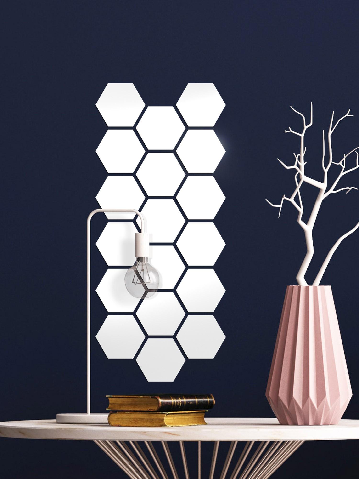 Наклейка интерьерная Соти-127 на стену 12,7х11 см 18 шт. Белый (21994116) Наклейка интерьерная Соти-127 на стену 12,7х11 см 18 шт. Белый (21994116)