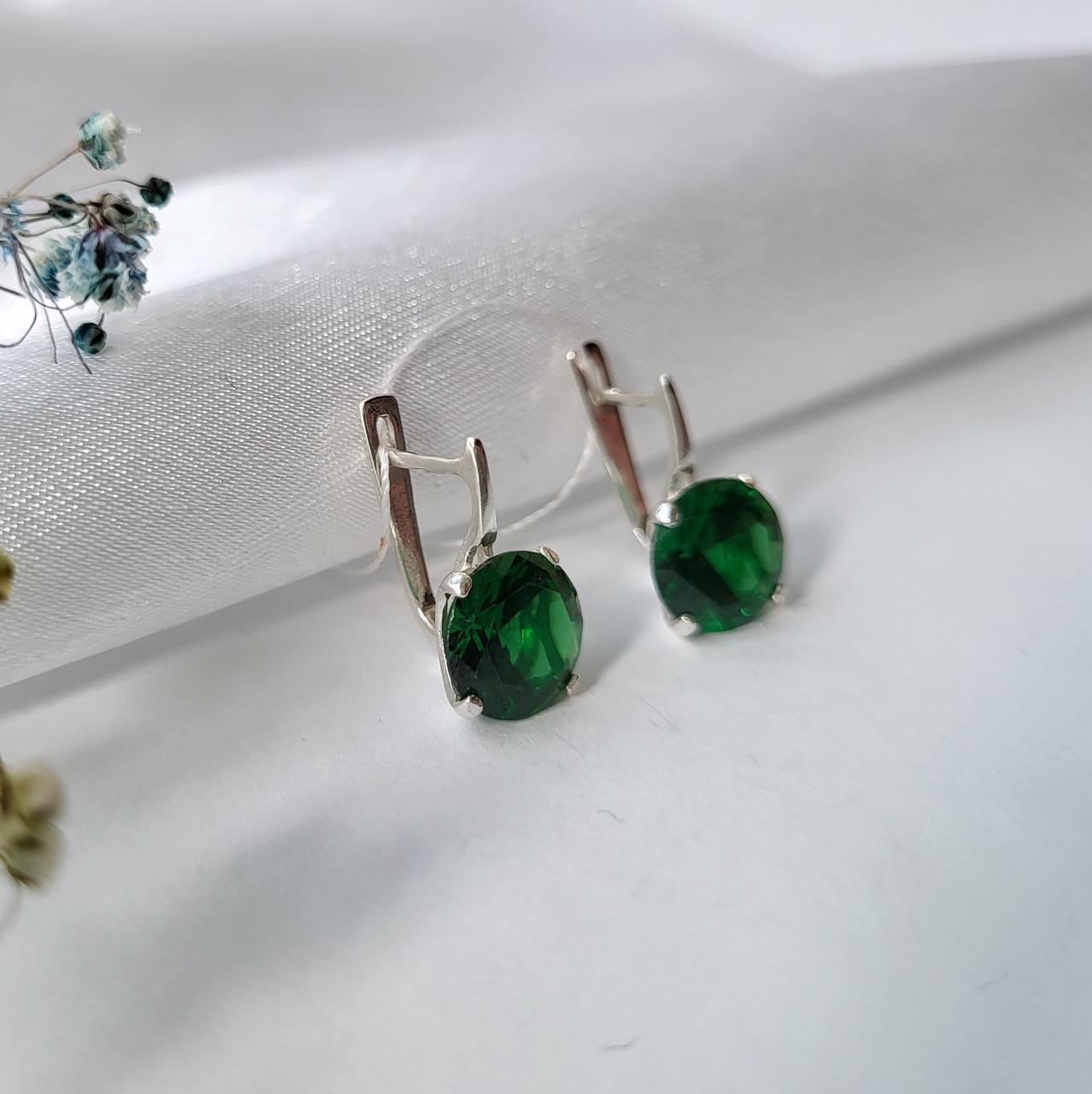 Серебряные серьги пара с Большим зеленым Камнем 925 проба 3,76 г (2101з )