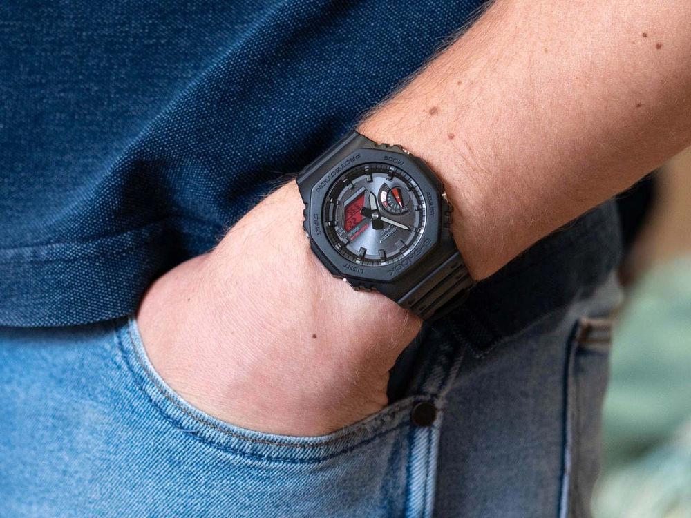 Часы Casio G-SHOCK GA-B2100BBR-1AER (10149) - фото 3 Часы Casio G-SHOCK GA-B2100BBR-1AER (10149) - фото 3