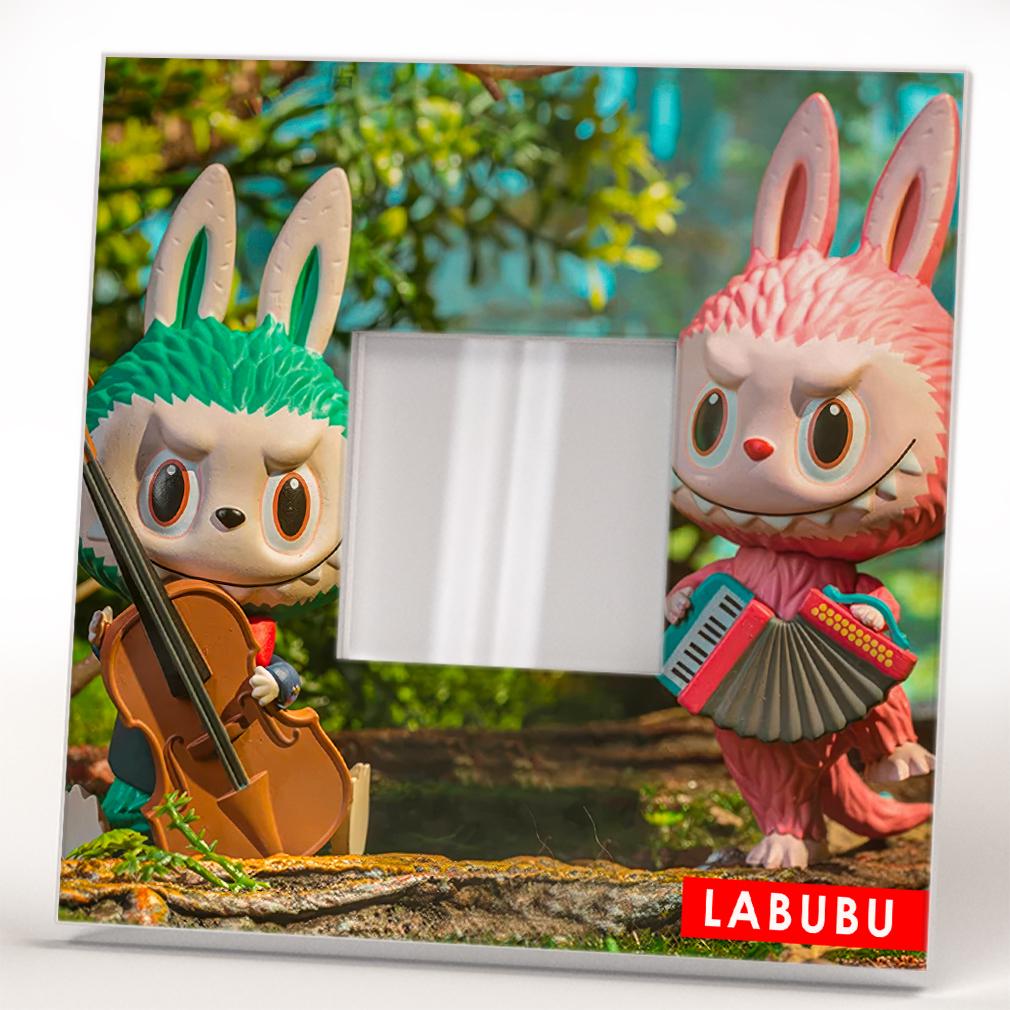 Зеркало декоративное Персонажи Лабубу 260х260 мм (M04637) - фото 2 Зеркало декоративное Персонажи Лабубу 260х260 мм (M04637) - фото 2