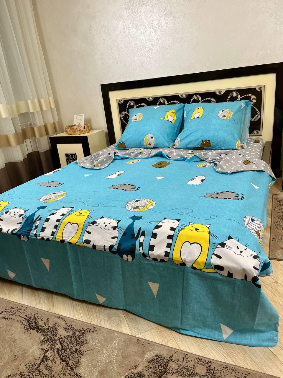 Комплект постільної білизни Коти бавовняні полуторні 150х220/70х70 см Блакитний (13165900)