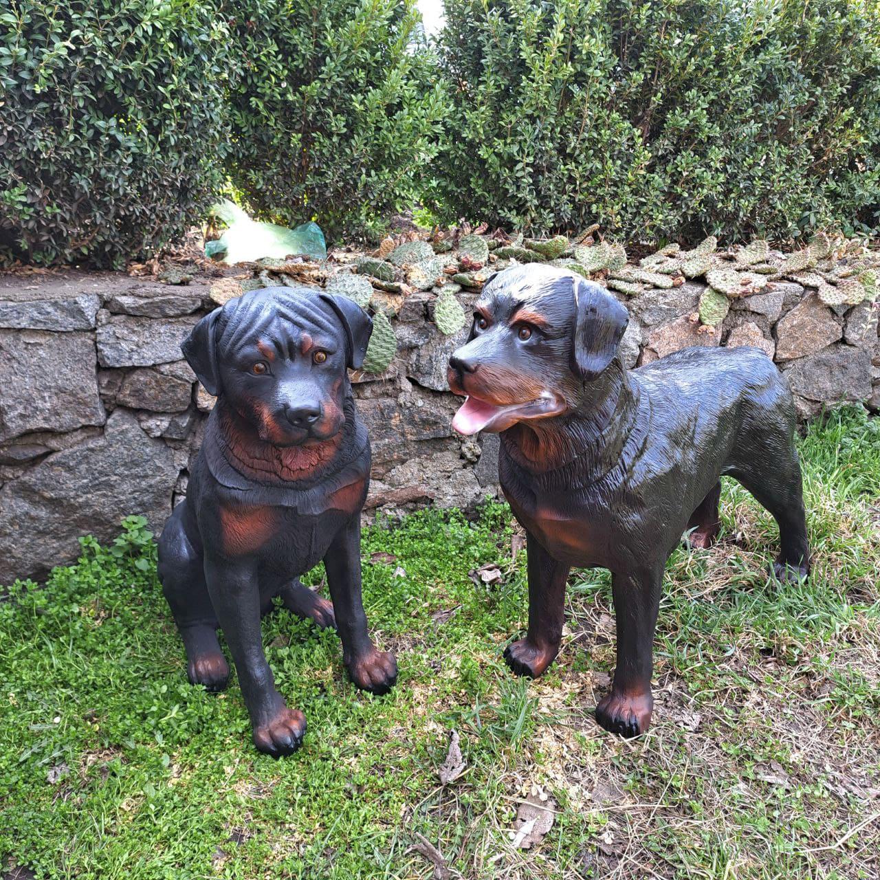 Комплект садовых фигур Ротвейлер 2 шт. (4314) Комплект садовых фигур Ротвейлер 2 шт. (4314)