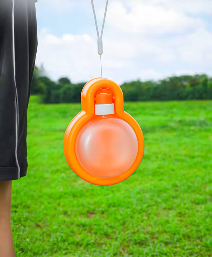 Поїлка для собак дорожня 350 мл Помаранчевий (68aa11bc) - фото 3 Поїлка для собак дорожня 350 мл Помаранчевий (68aa11bc) - фото 3