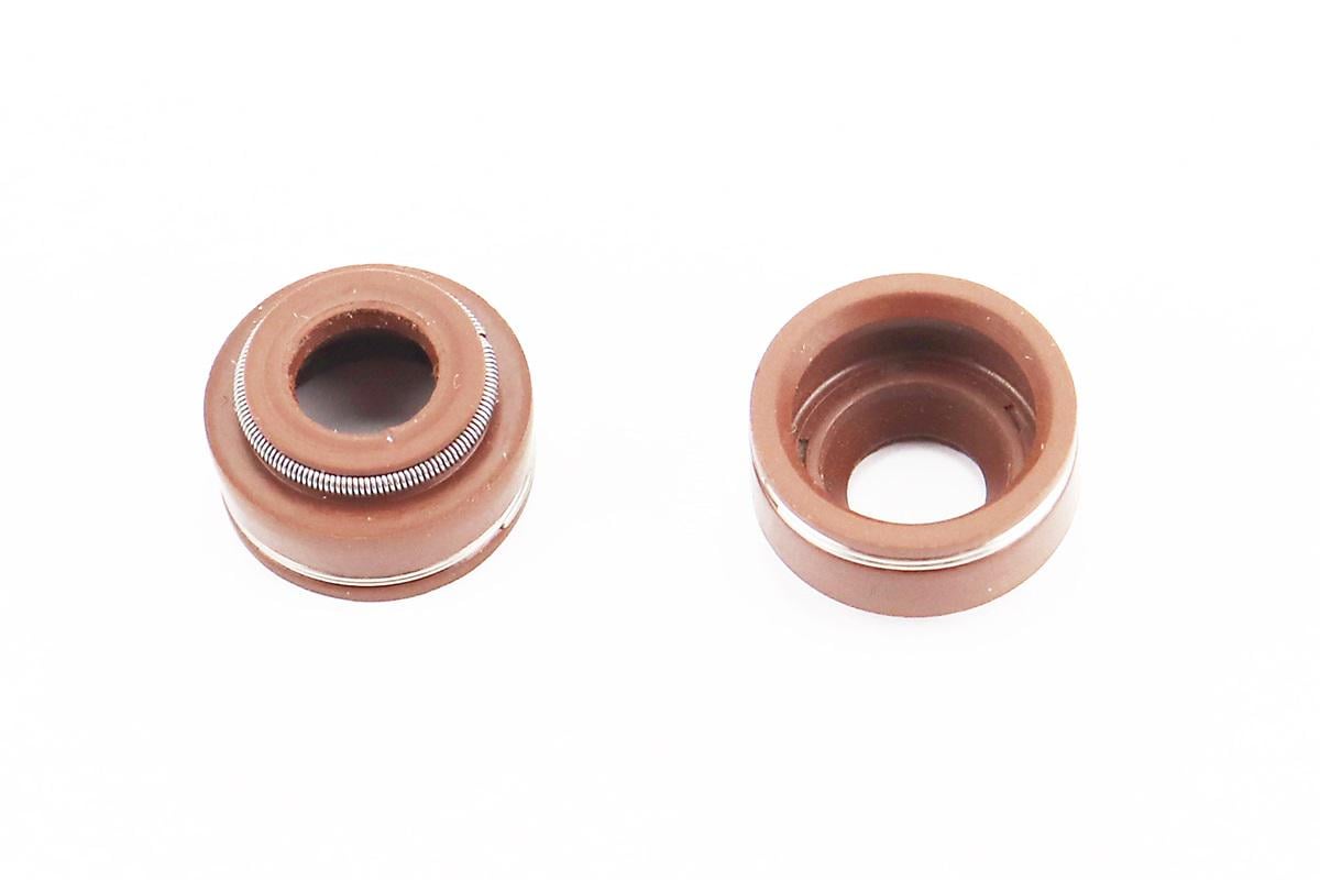 Комплект сальников клапана к двигателям 173F/177F/182F/188F/190F и их аналогам 2 шт. (999411) Комплект сальников клапана к двигателям 173F/177F/182F/188F/190F и их аналогам 2 шт. (999411)