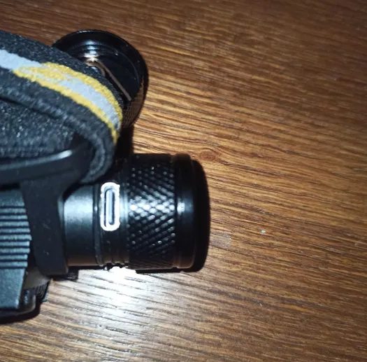 Ліхтар налобний Boruit H02B-Red з червоним світлом з акумулятором 3400 мАг - фото 8 Ліхтар налобний Boruit H02B-Red з червоним світлом з акумулятором 3400 мАг - фото 8