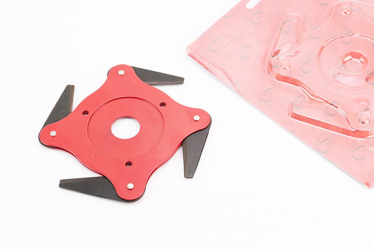 Ніж сегментний у блістері до мотокос 4Тx245 мм