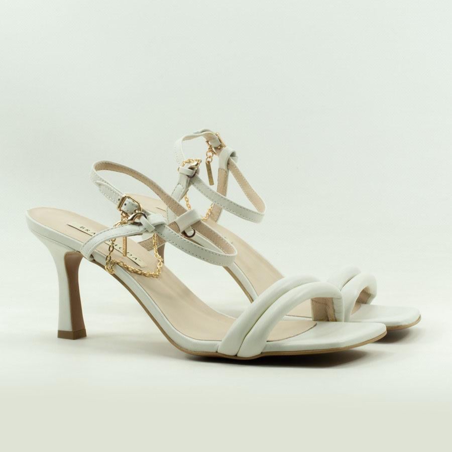 Босоножки женские bravomoda 0109 WHT р. 40