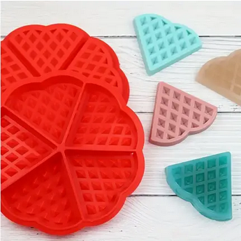 Форма силіконова для випічки Вафель у формі серця 17,5 см Червоний (UNA-43) - фото 7 Форма силіконова для випічки Вафель у формі серця 17,5 см Червоний (UNA-43) - фото 7