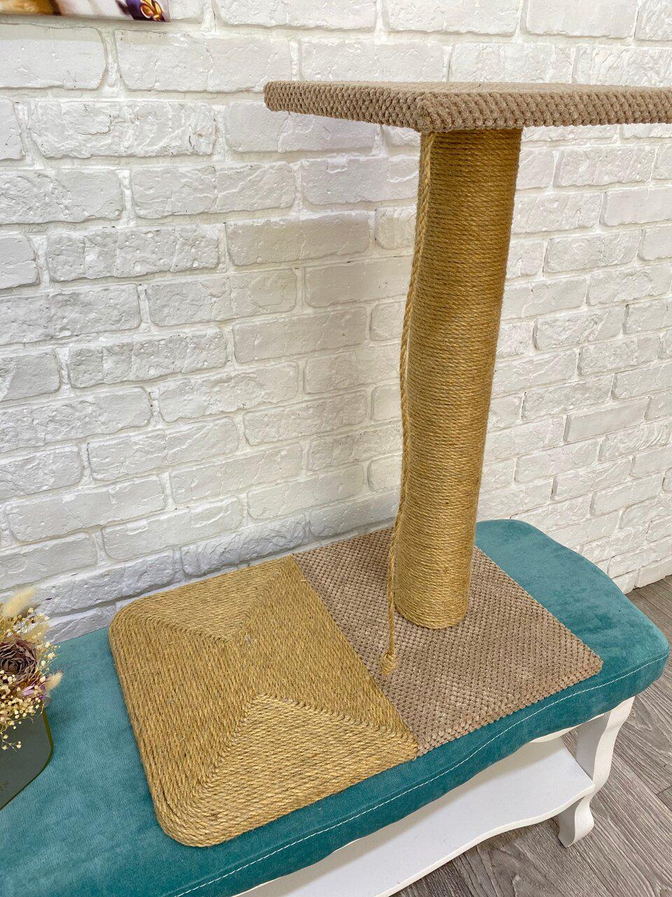 Когтеточка с лежанкой для кошек джутовая 65х55х40 см