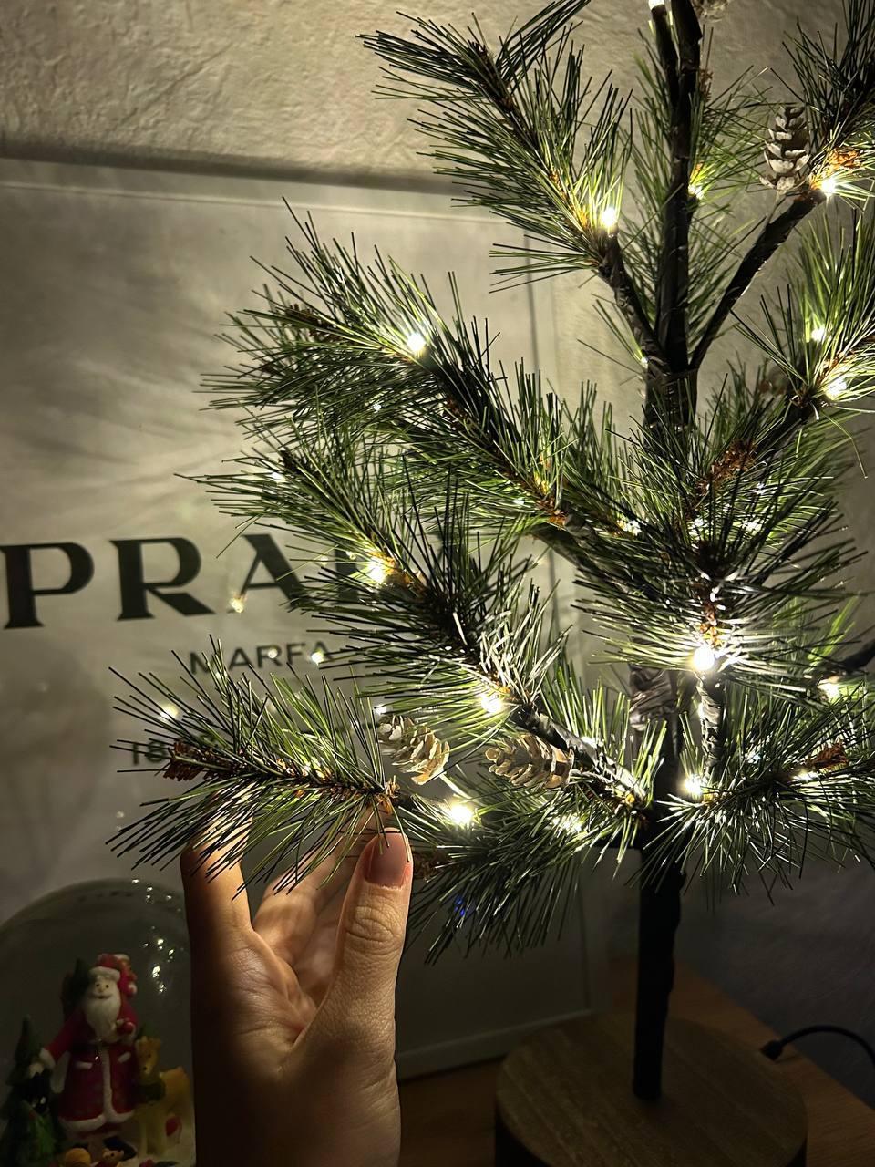 Світильник декоративний Ялинка з шишками від батарейок та USB 60 см (1272) - фото 4