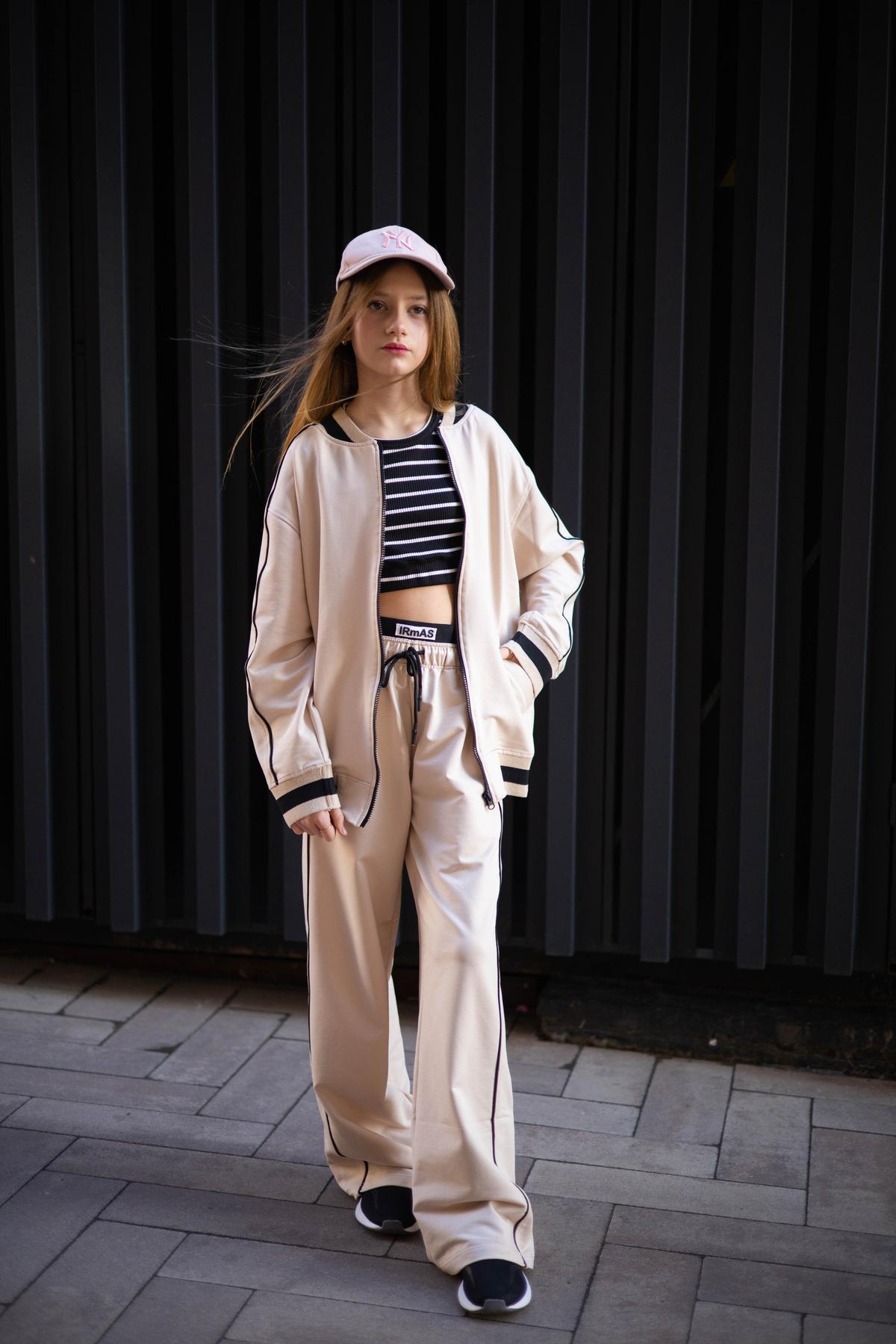 Спортивний костюм для дівчинки підлітковий IRmAS 1245 164 см Бежевий (4178786s5)