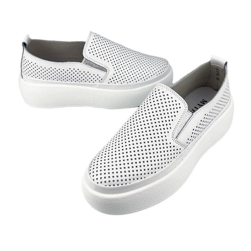 Лофери жіночі шкіряні імітація перфорації 10152-1 p. 40 25,5 см Білий - фото 2 Лофери жіночі шкіряні імітація перфорації 10152-1 p. 40 25,5 см Білий - фото 2