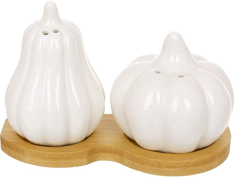 Набор фарфоровых специстов BonaDi Home тыква на деревянной подставке 13х8 см