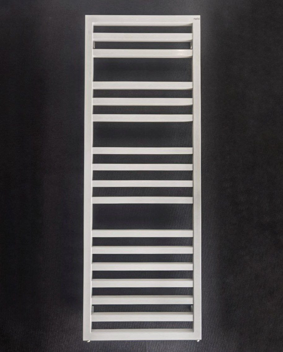 Полотенцесушитель дизайнерский Runtal Quarus QR 808x450 мм Белый - фото 2