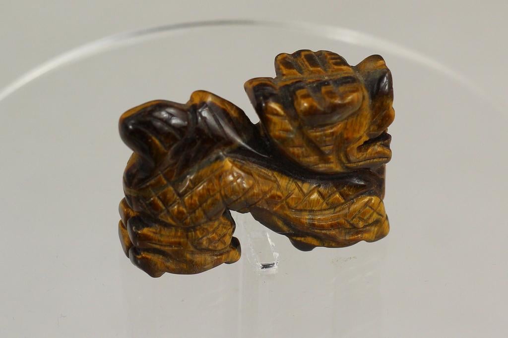 Статуетка Дракон з тигрового ока китайський гороскоп 4,1 см (32411034)