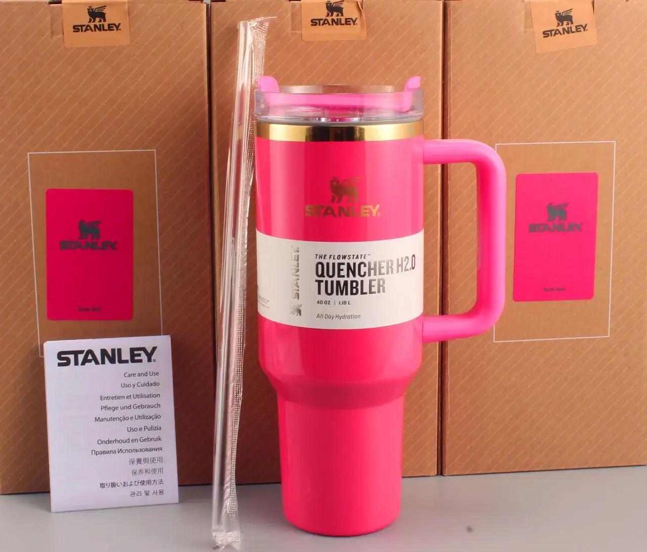 Термочашка с соломинкой Stanley 1,18L 9,8*27*7,5 см. с порошковым покрытием из нержавеющей стали Розовая Термочашка с соломинкой Stanley 1,18L 9,8*27*7,5 см. с порошковым покрытием из нержавеющей стали Розовая