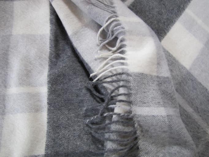 Плед вовняний Vladi Кашемір 01/Tes 140х200 см Білий/Сірий (5140393) - фото 2 Плед вовняний Vladi Кашемір 01/Tes 140х200 см Білий/Сірий (5140393) - фото 2