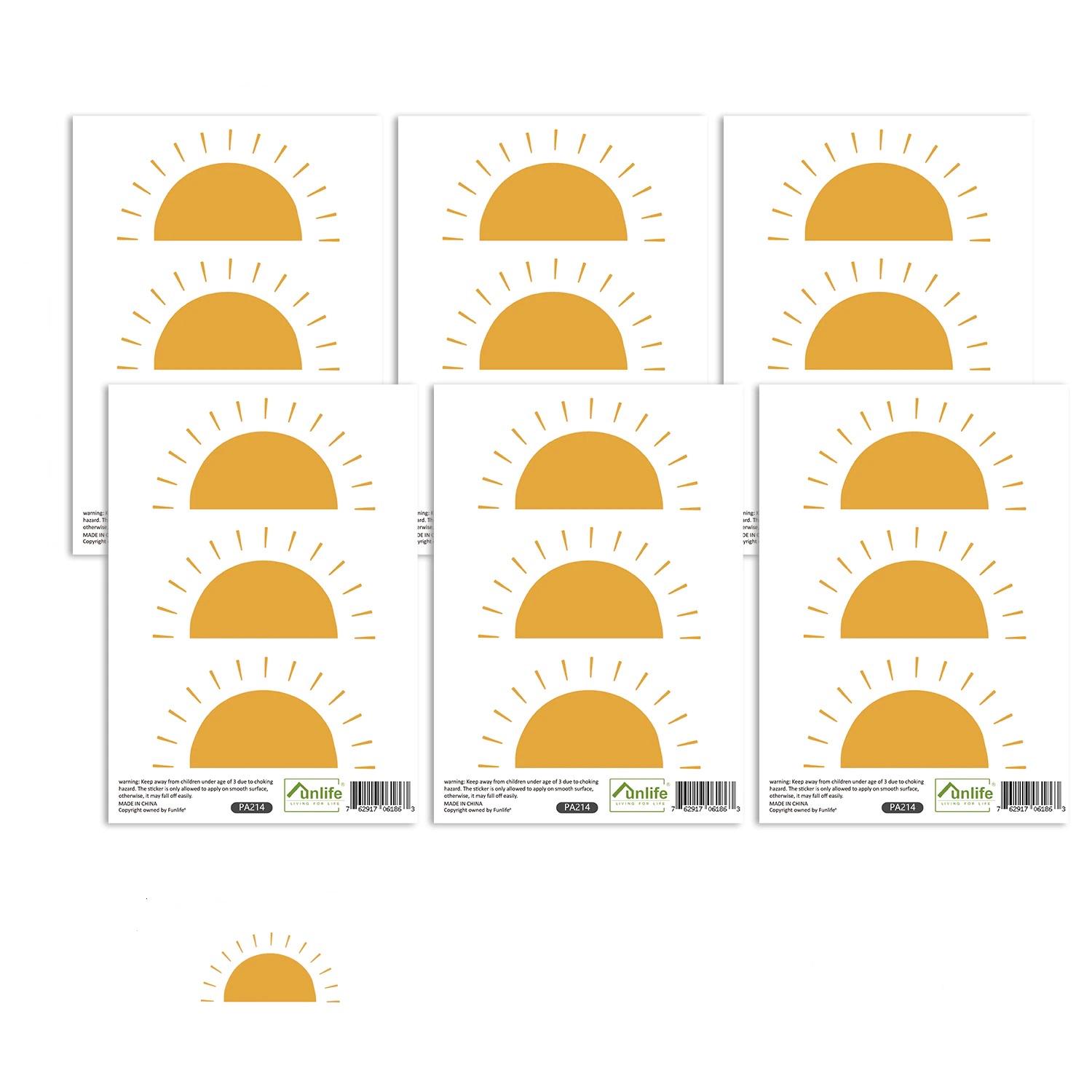 Наклейки вінілові Сонце на стіну та меблі в дитячу 18 шт. (4002dec)