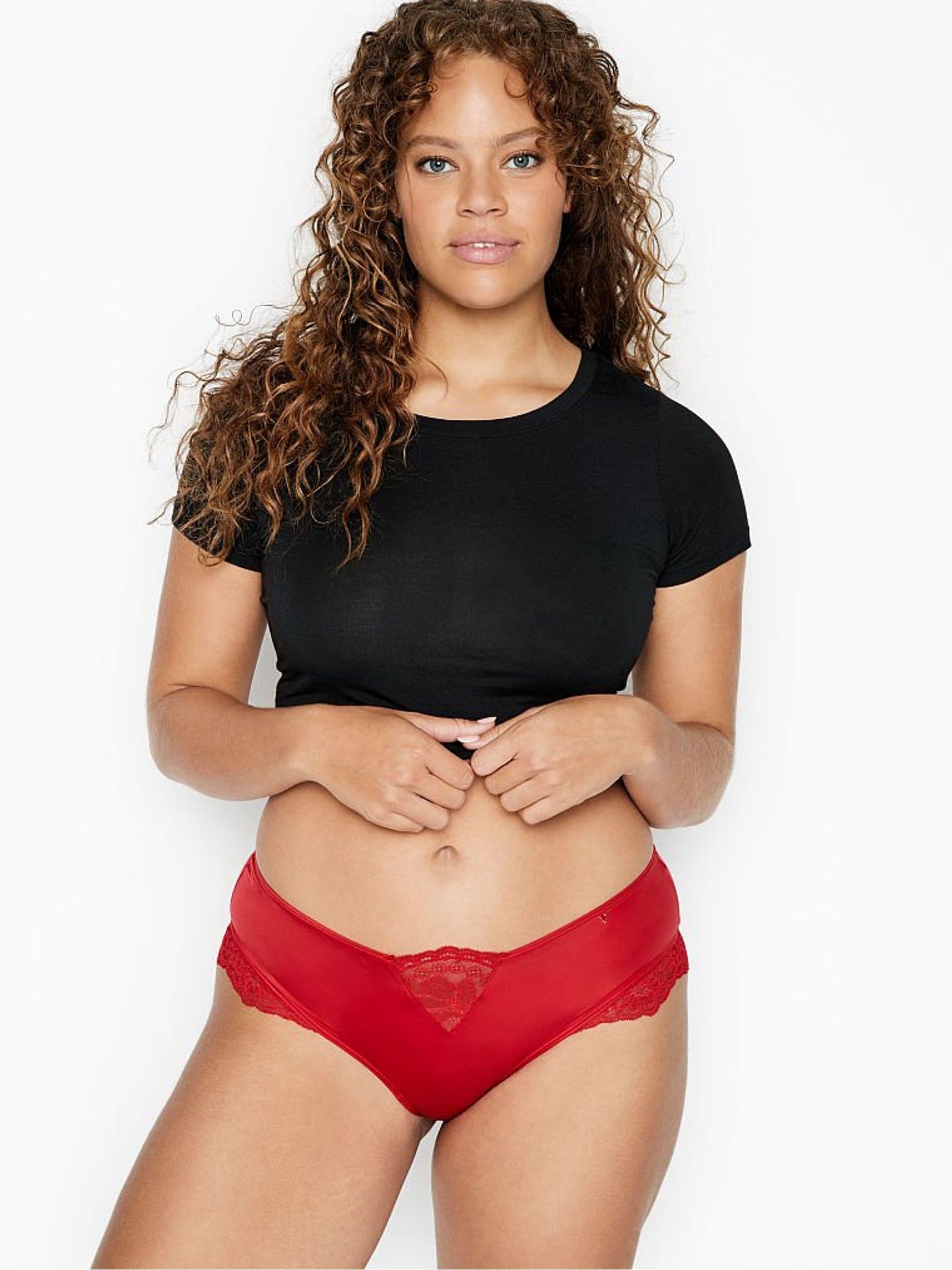 Трусики чики Victoria's Secret Very Sexy Lace Cheeky Panty Lipstick S Красный (26153332)