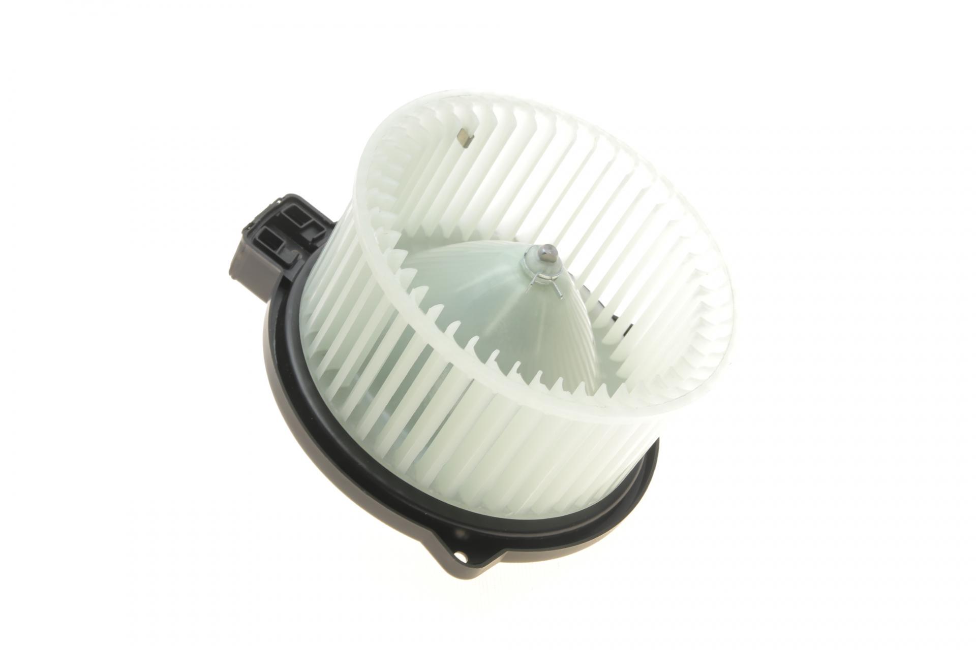 Моторчик печи NRF Mazda 3/6/XC-3/XC-5 11-34318