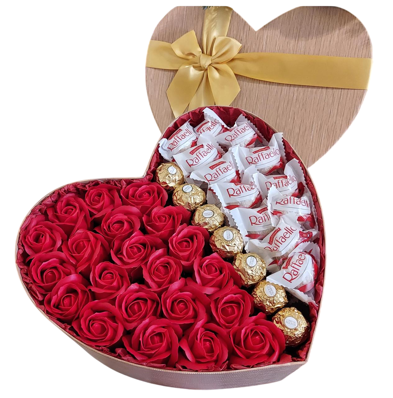 Подарунковий бокс Серце з цукерками і трояндами на 8 березня 23 шт. Червоний (1575204851)