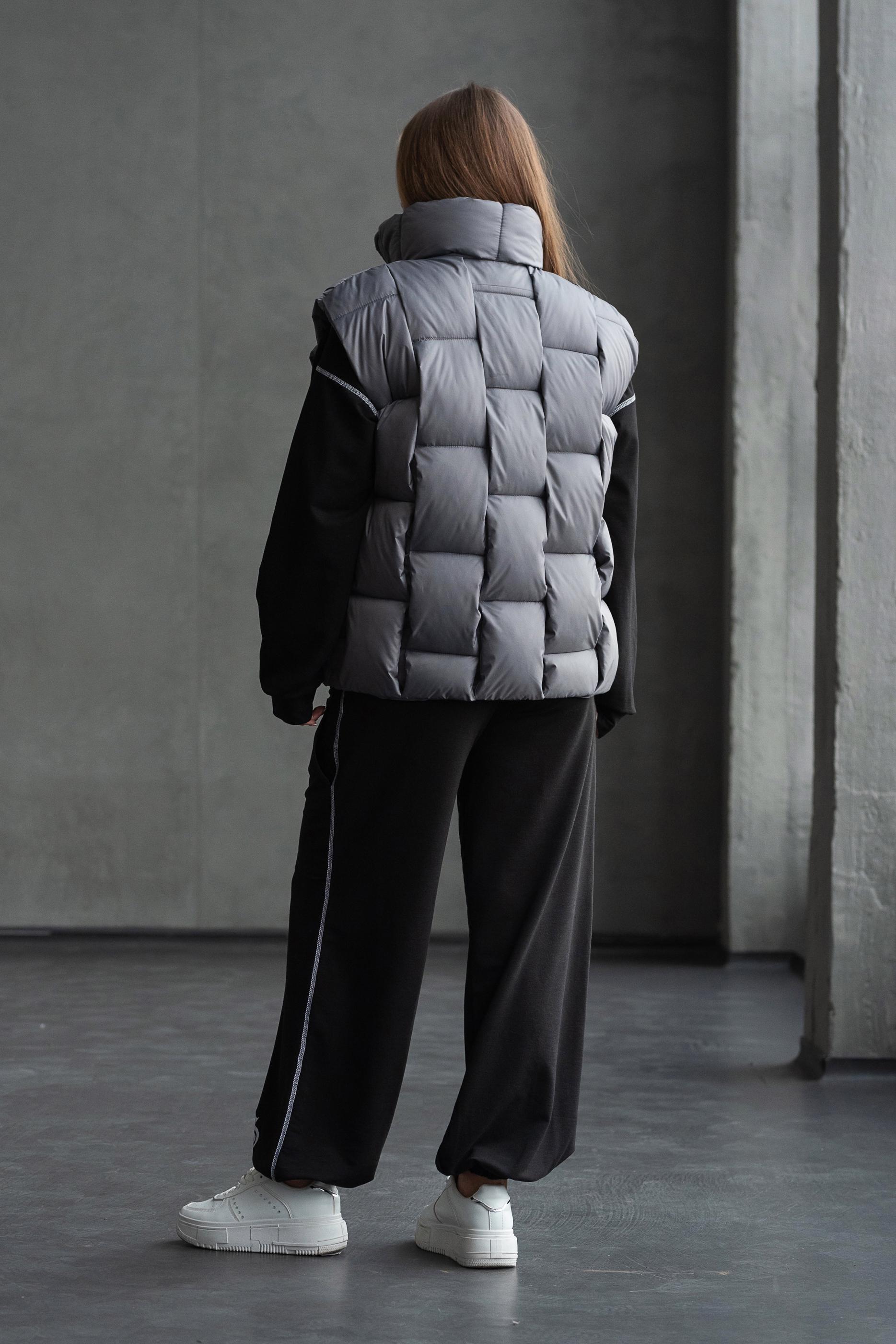 Жилет теплый женский Шахматка р. 48 Серый - фото 5 Жилет теплый женский Шахматка р. 48 Серый - фото 5