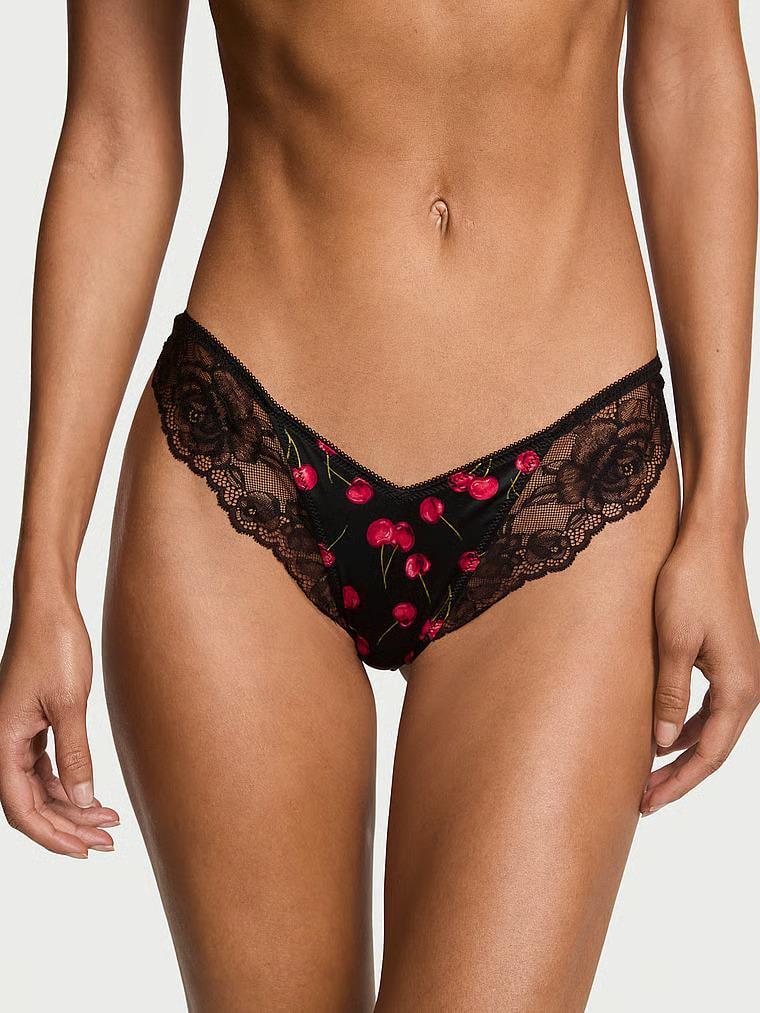 Трусики стринги Victoria's Secret Rose Lace-Trim High-Leg Thong Panty M Черный (27193828) Трусики стринги Victoria's Secret Rose Lace-Trim High-Leg Thong Panty M Черный (27193828)